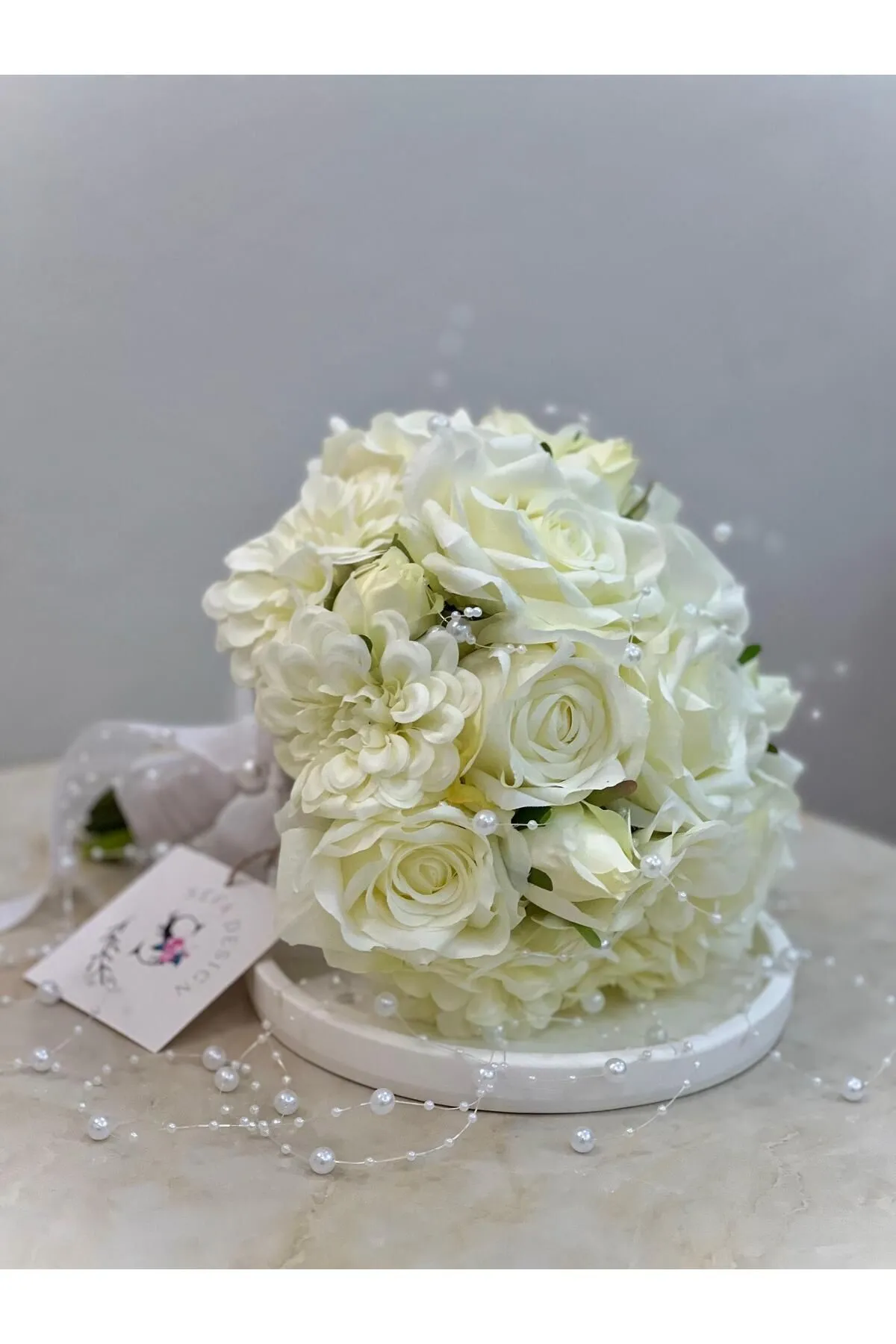 SavBrand Beyaz İncili Gül Gelin Buketi - Damat Yaka Çiçeği