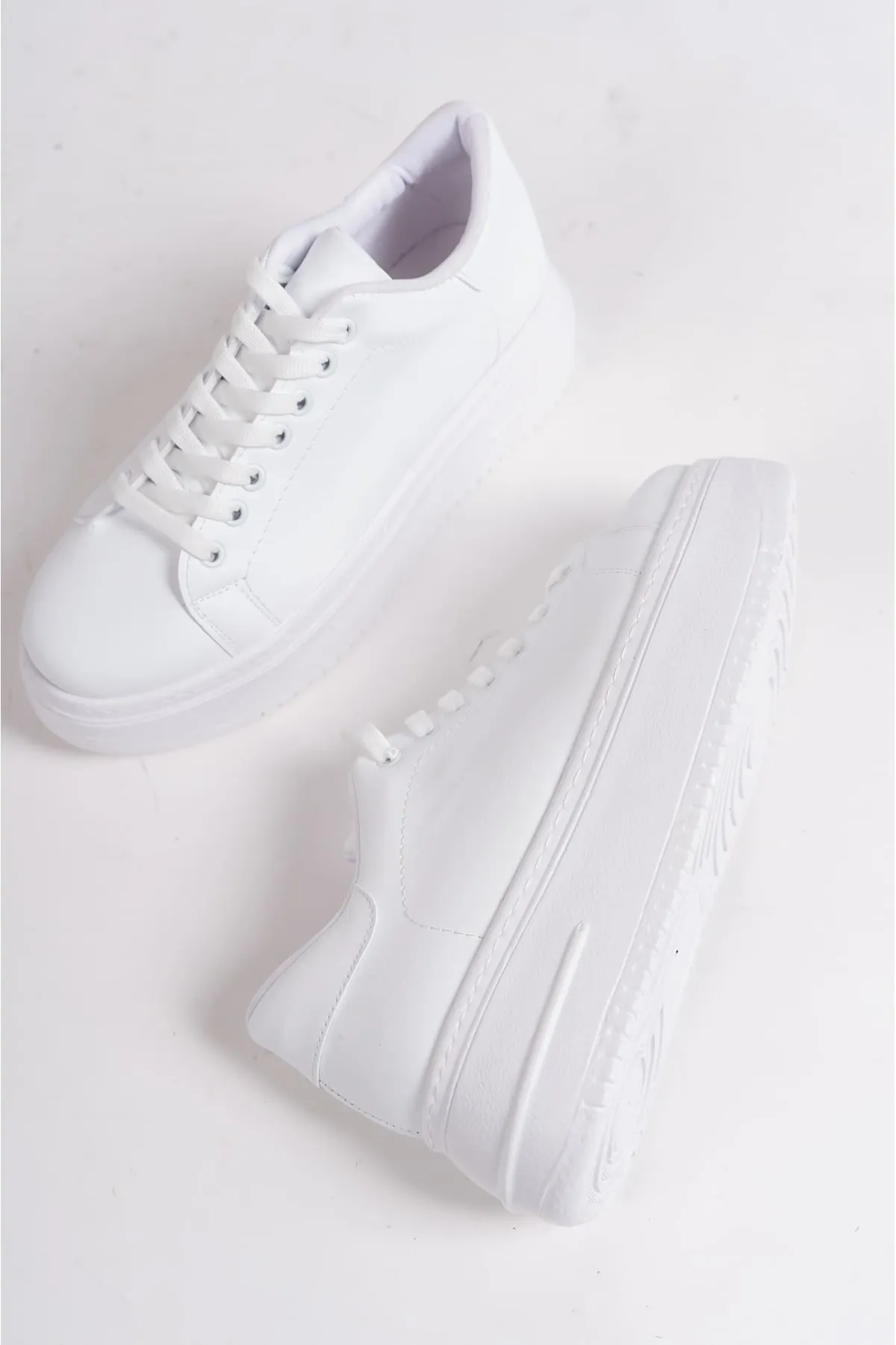 Baybonza Biana Bağcıklı Ortopedik Taban Kadın Sneaker Ayakkabı Bt Beyaz görsel 5