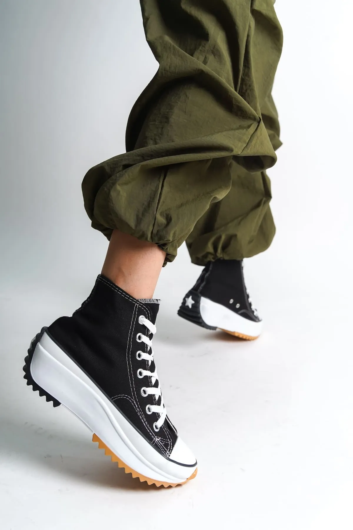 Baybonza ROMA Bağcıklı Ortopedik Taban Kadın Sneaker Ayakkabı BT Siyah