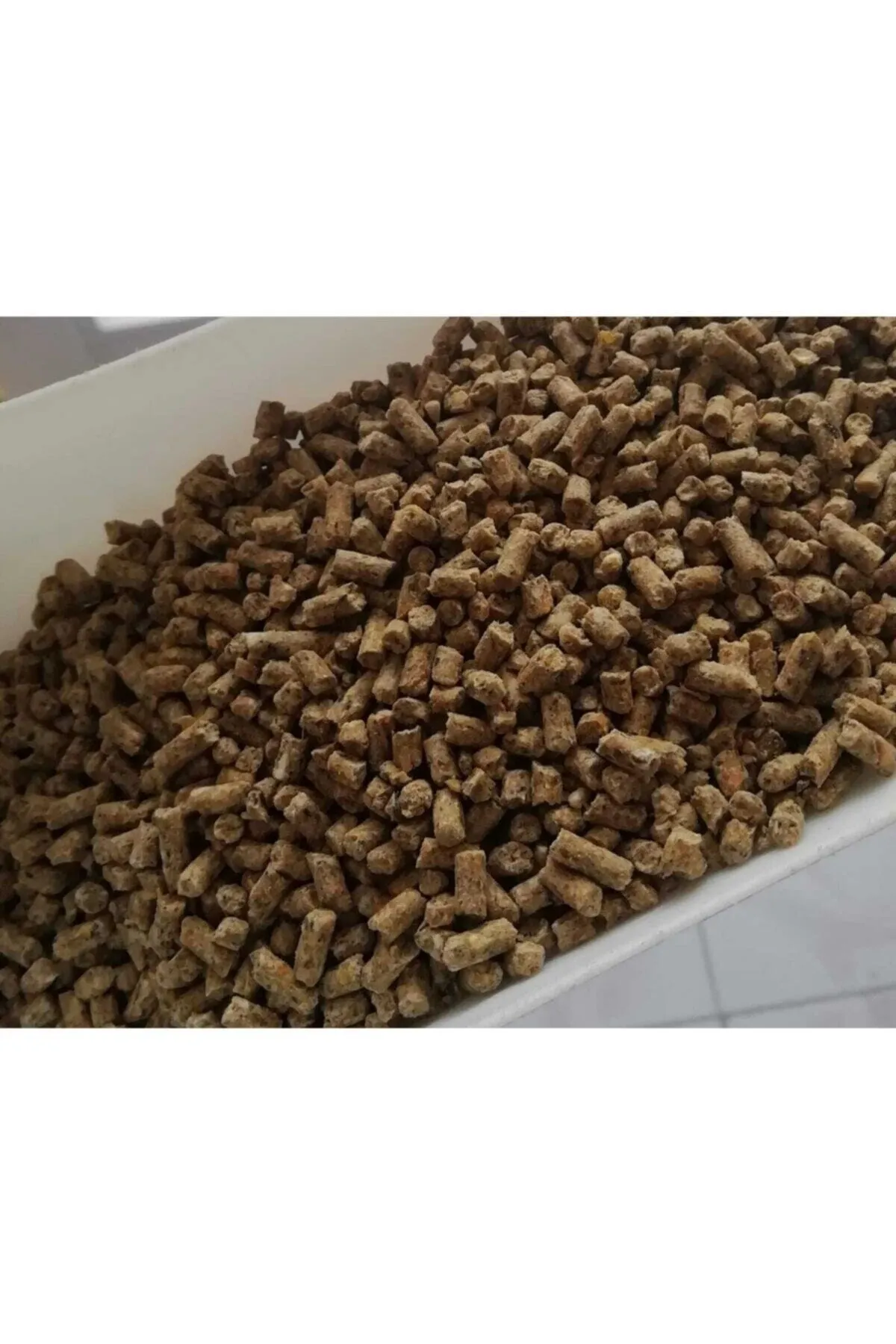 Tarımsal ve Hayvansal Ürünler 1 Kg Tavuk Yumurta Yemi Pelet Yem Yumurta Verimini Artıran Pelet Gezen Tavuk Yemi