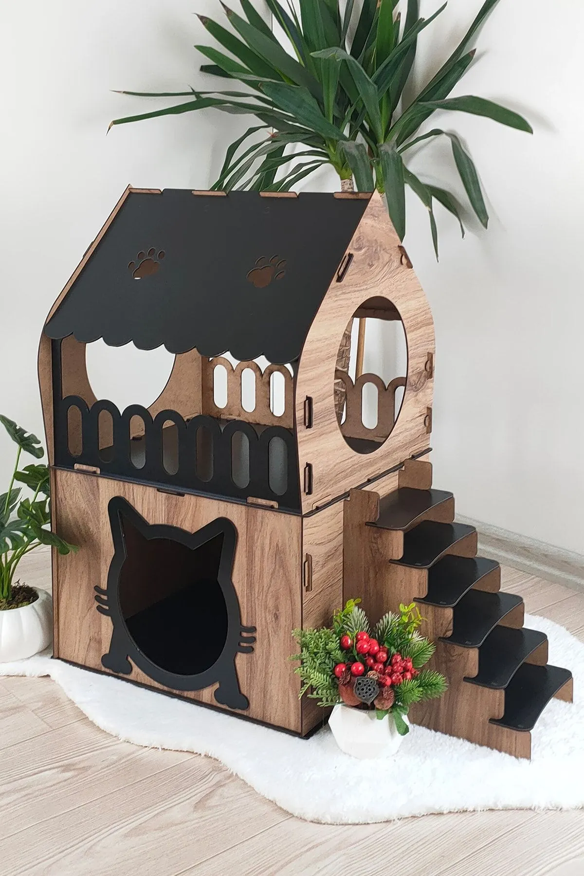 Silay Hediyelik Kedi Evi Teraslı Dekoratif Kedi Evi