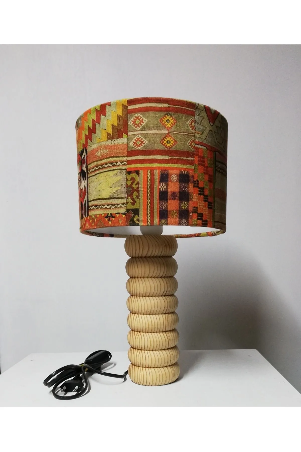 Tekay Aydınlatma Çul Kilim Desenli Başlık, Doğal Ahşap Abajur görsel 2