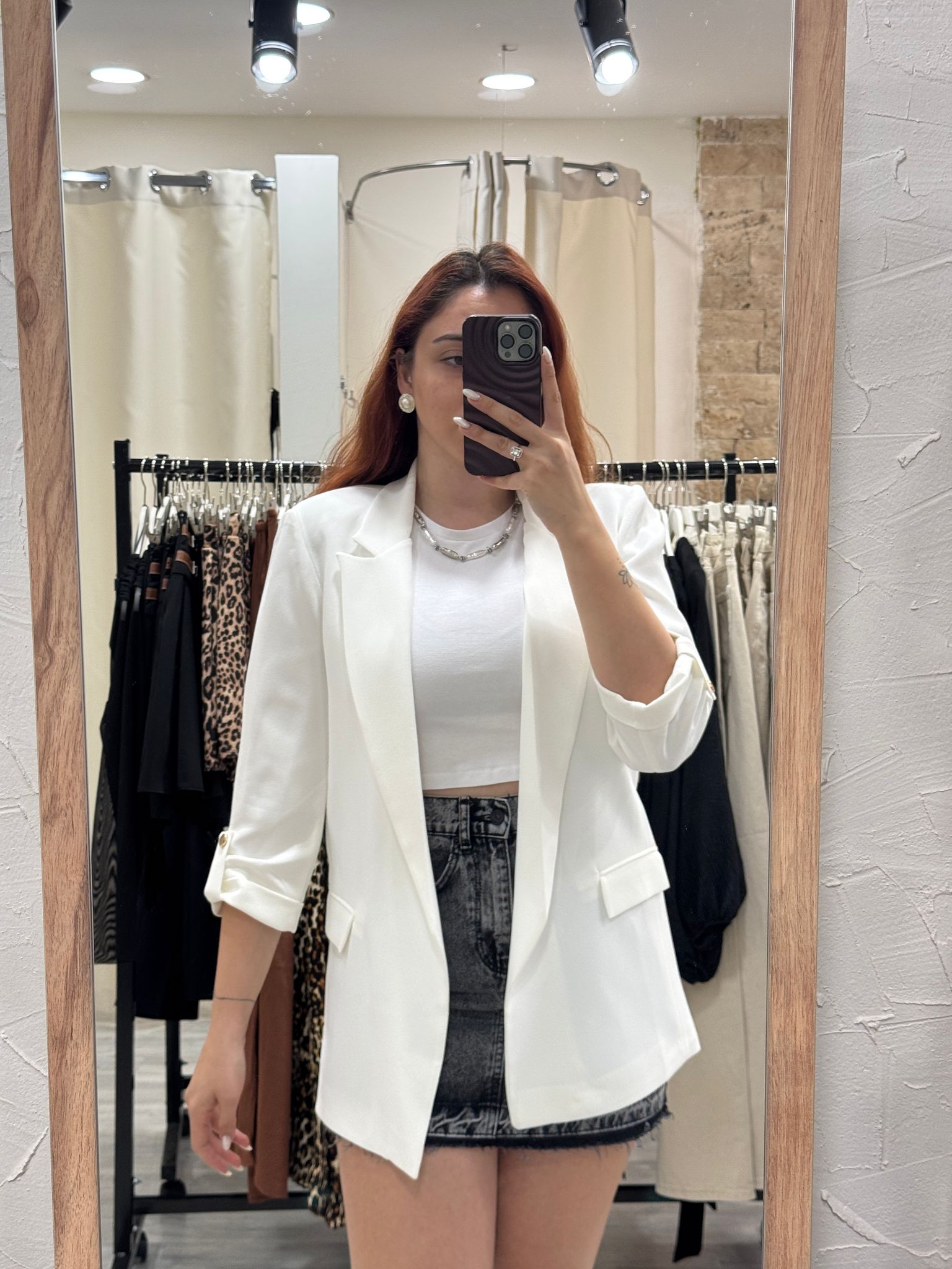 DİA DİSENO Beyaz Kol Katlamalı Blazer