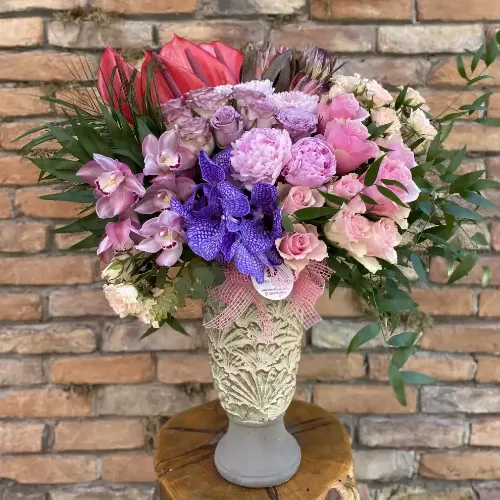 Derin Flowers Seramikte Tasarım Aranjman