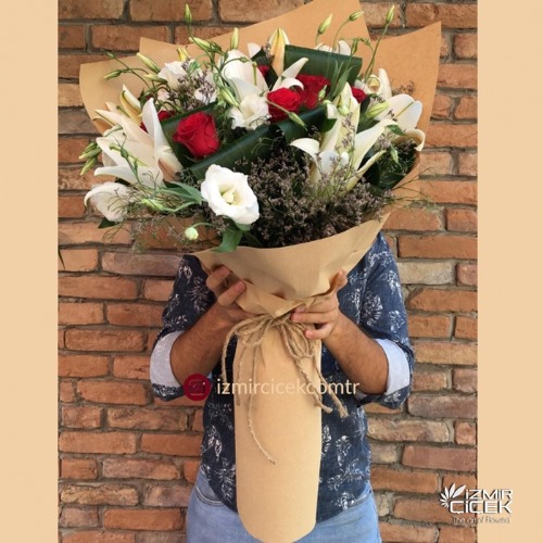 Derin Flowers Valentina