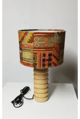 Tekay Aydınlatma Çul Kilim Desenli Başlık, Doğal Ahşap Abajur