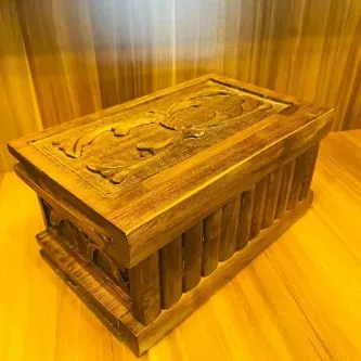 MYK HEDİYE VE SANAT ATÖLYESİ   Ahşap Sandık Dekoratif Ahşap Ceviz Oyma Anahtarlı Bilmeceli